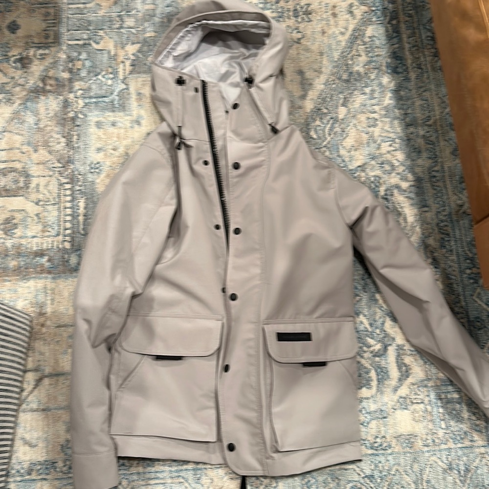 Canada Goose Lockeport jacket, coat. Size small, limestone